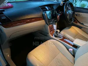 Toyota Premio 2013 Car (Used)