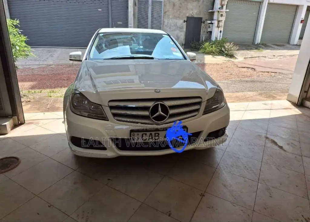 Mercedes-Benz C220 2013 Car (Used)