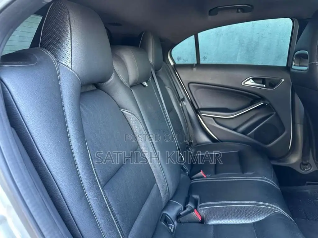 Mercedes-Benz A180 Hatchback 2013 Car (Used)