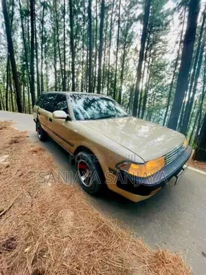 Toyota Corona 1990 Car (Used)