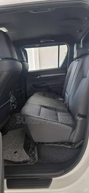 Toyota Hilux Rocco 2025 Pickup (Used)