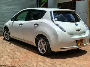 Nissan Leaf 2012 Car (Used)