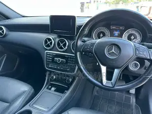 Mercedes-Benz A180 Hatchback 2013 Car (Used)