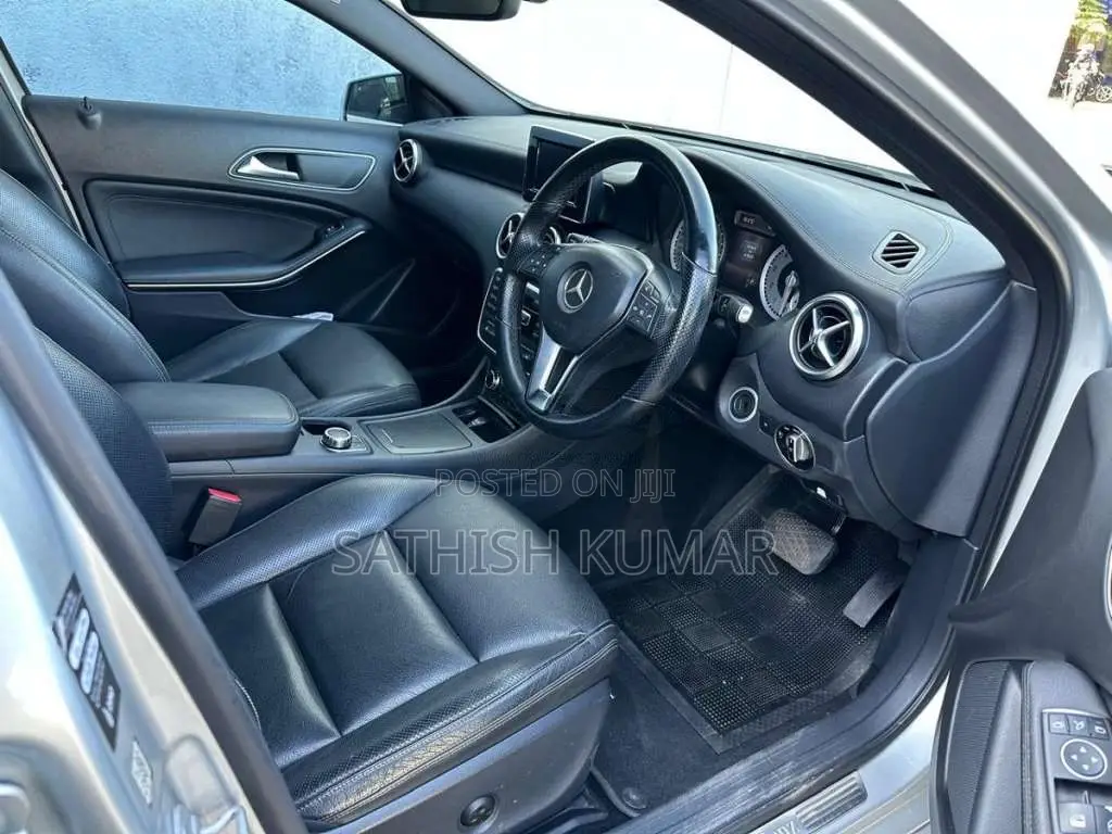 Mercedes-Benz A180 Hatchback 2013 Car (Used)