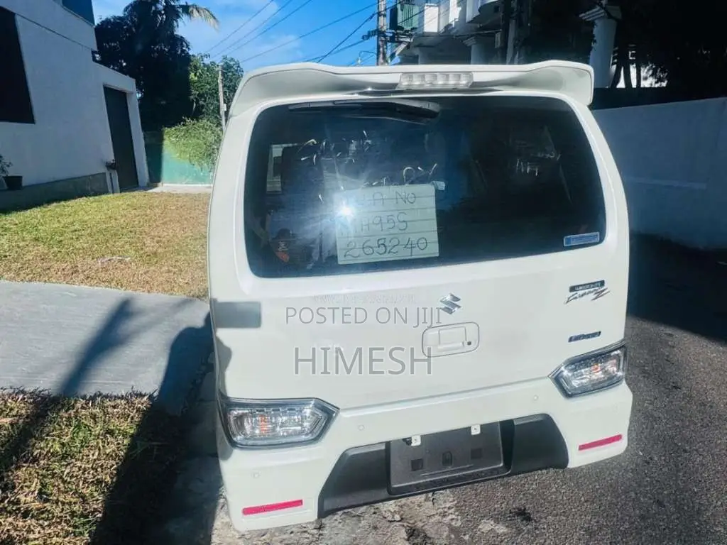 Suzuki Wagon R Custom Z 2023 Car Unregistered (Recondition)