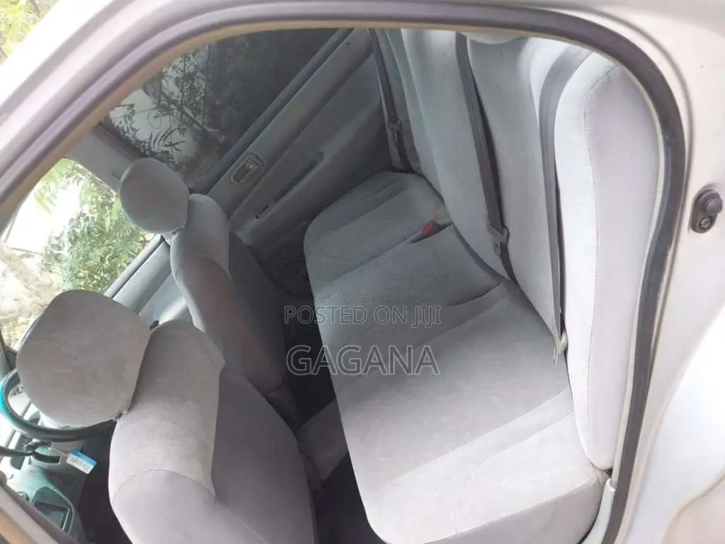 Toyota Vista 2004 Car (Used)