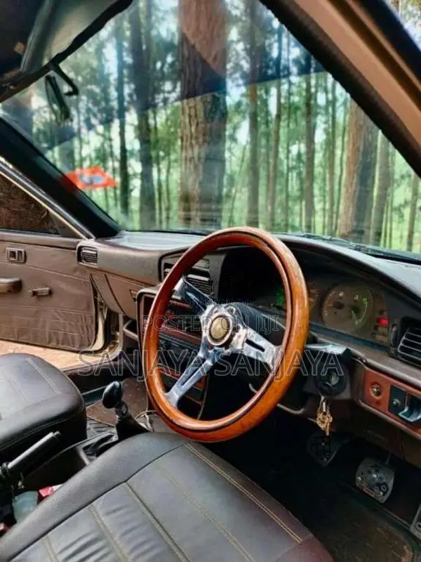 Toyota Corona 1990 Car (Used)