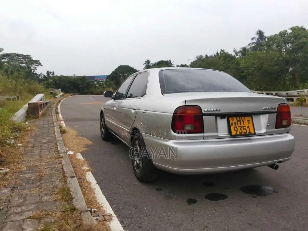 Suzuki Baleno 2002 Car (Used)