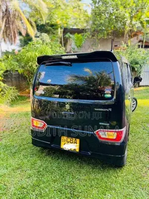 Suzuki Wagon R FZ 2017 Car (Used)