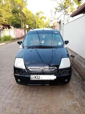 Micro Trend 2012 Car (Used)