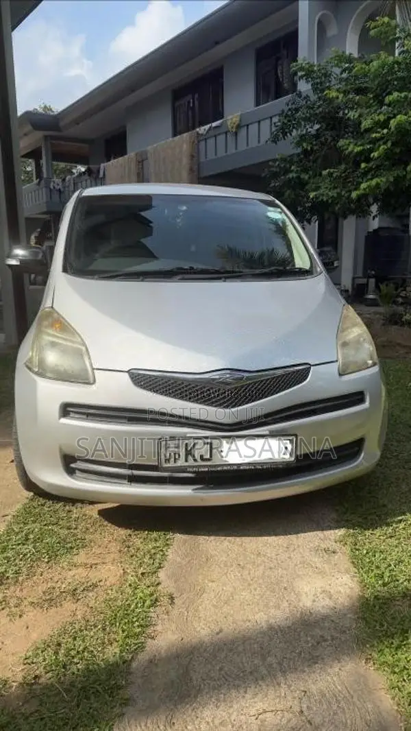 Toyota Ractis 2007 Car (Used)