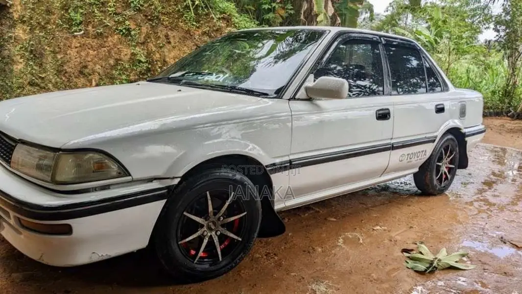 Toyota Corolla 1989 Car (Used)