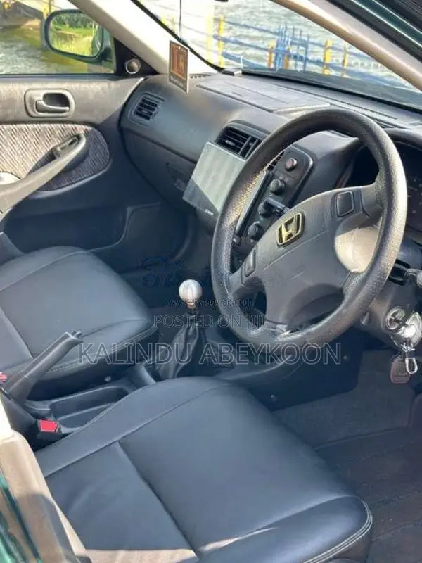 Honda Civic 2000 Car (Used)