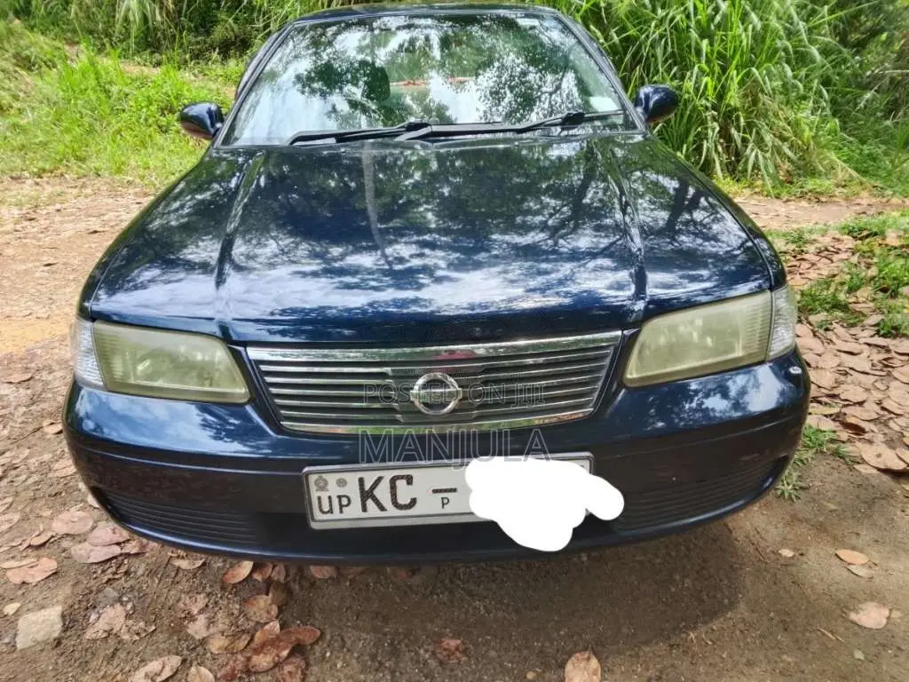 Nissan FB15 2003 Car (Used)