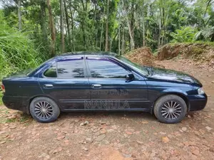 Nissan FB15 2003 Car (Used)