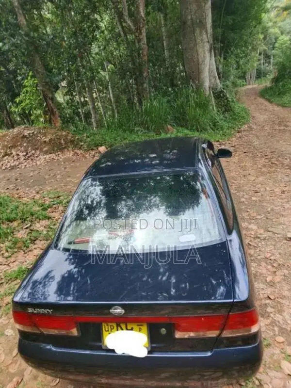 Nissan FB15 2003 Car (Used)