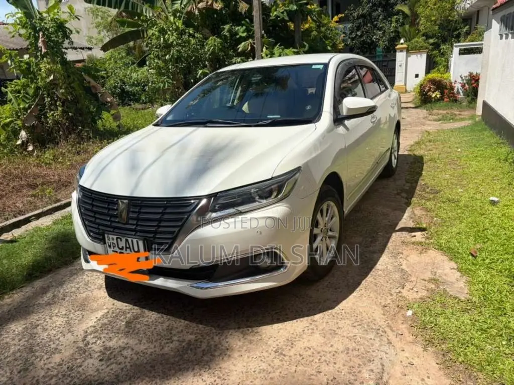 Toyota Premio 2016 Car (Used)