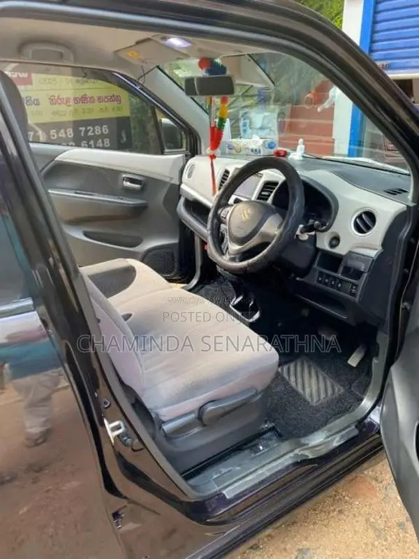 Suzuki Wagon R FZ 2014 Car (Used)
