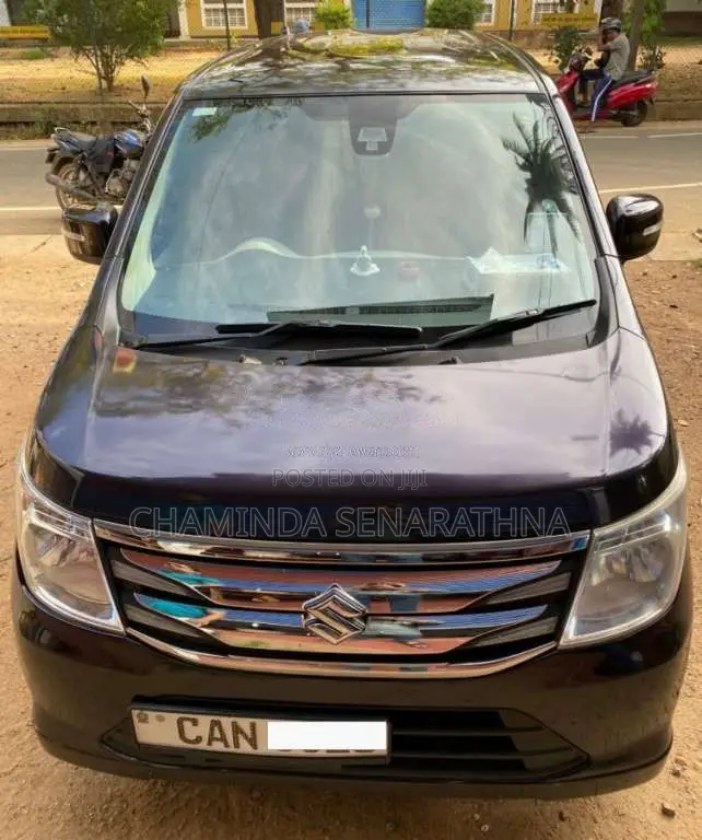 Suzuki Wagon R FZ 2014 Car (Used)