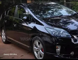 Toyota Prius S Touring 2011 Car (Used)