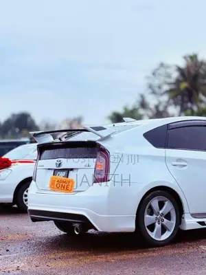 Toyota Prius S Touring 2013 Car (Used)