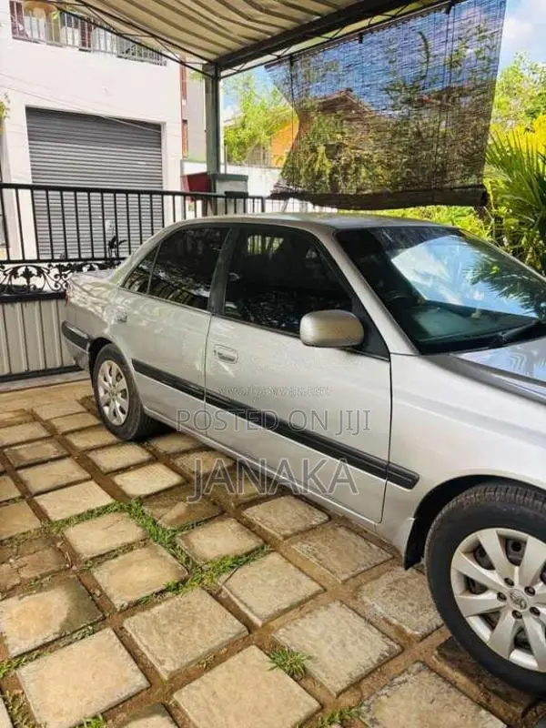 Toyota Carina 1997 Car (Used)