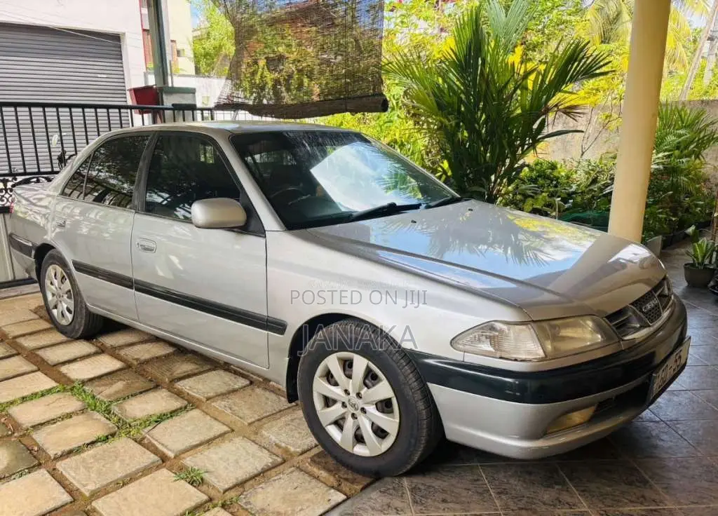 Toyota Carina 1997 Car (Used)