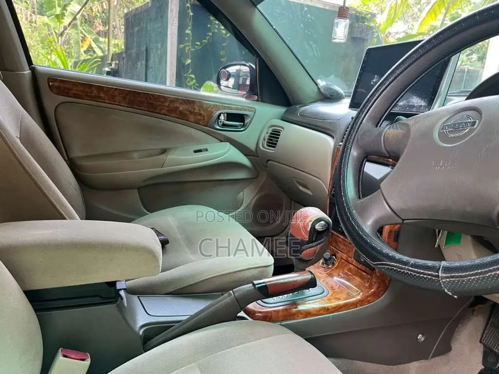 Nissan N16 BLUEBIRD SYLPHY 2000 Car (Used)