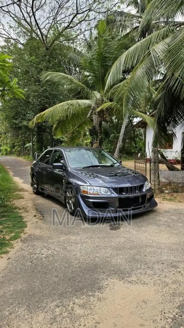 Mitsubishi Lancer Evolution 8 2005 Car (Used)