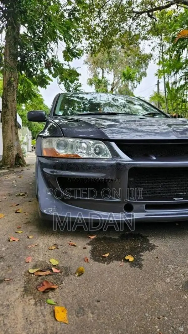 Mitsubishi Lancer Evolution 8 2005 Car (Used)