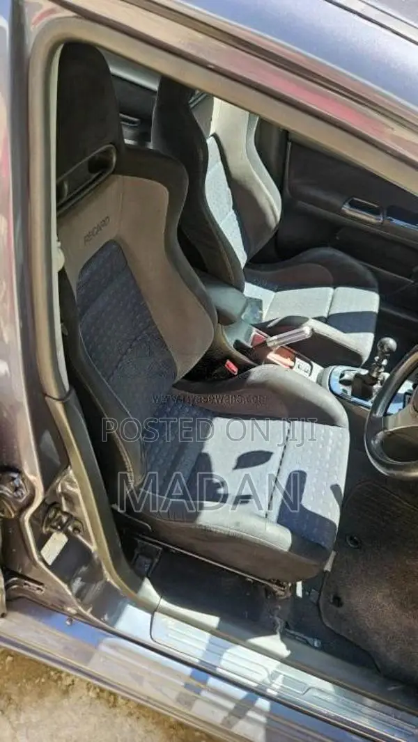 Mitsubishi Lancer Evolution 8 2005 Car (Used)