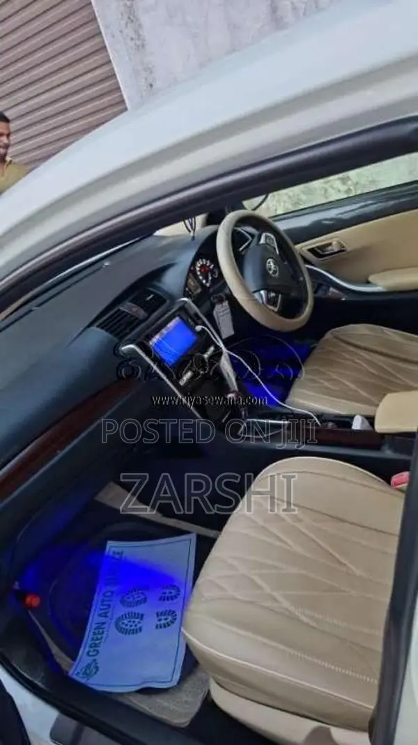 Toyota Premio 2016 Car (Used)
