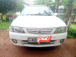 Nissan Y11 2002 Car (Used)