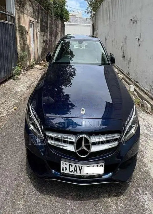Mercedes-Benz C160 2017 Car (Used)