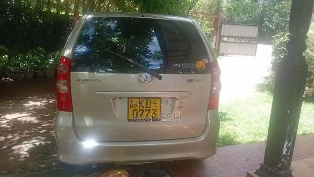 Toyota Avanza 2006 Car (Used)
