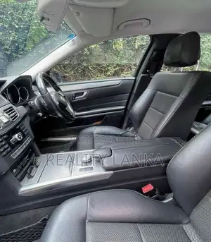 Mercedes-Benz E200 2014 Car (Used)