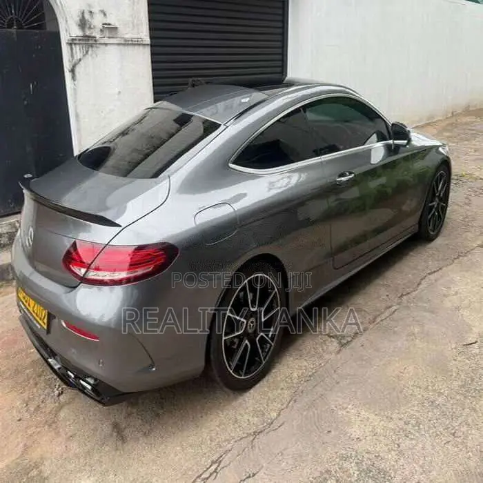 Mercedes-Benz C200 Coupe 2019 Car (Used)