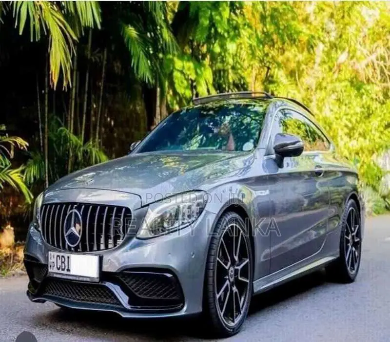 Mercedes-Benz C200 Coupe 2019 Car (Used)