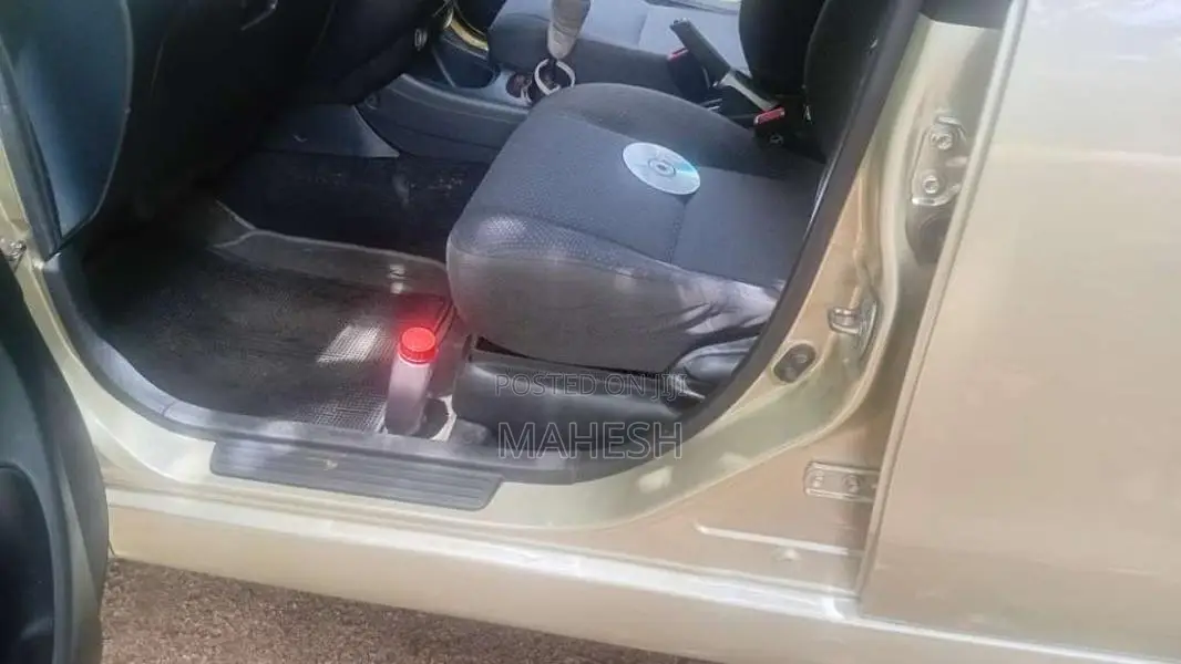 Toyota Avanza 2006 Car (Used)