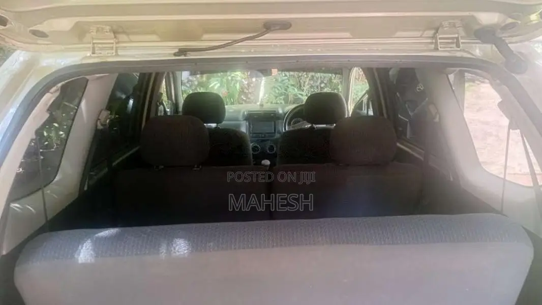 Toyota Avanza 2006 Car (Used)