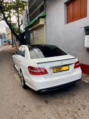 Mercedes-Benz E300 2013 Car (Used)