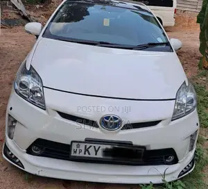 Toyota Prius 2012 Car (Used)