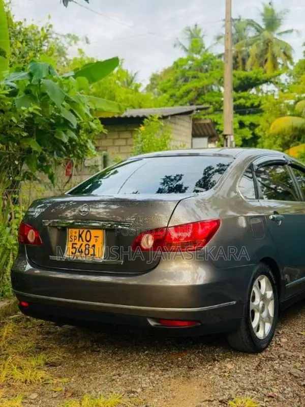 Nissan Bluebird 2011 Car (Used)