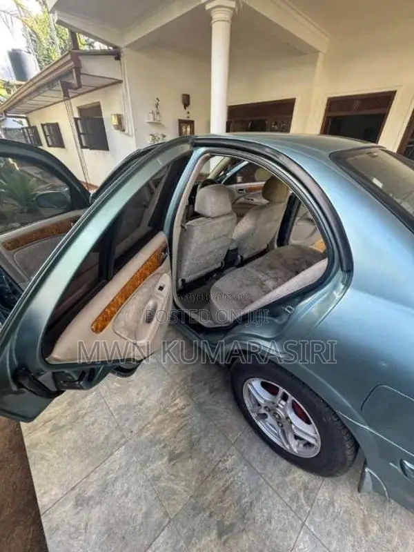 Nissan N17 SYLPHY 2000 Car (Used)