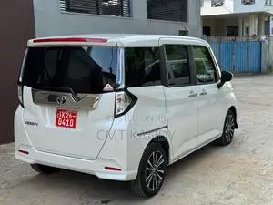 Toyota Roomy Custom GT Turbo 2025 Car Unregistered (Recondition)