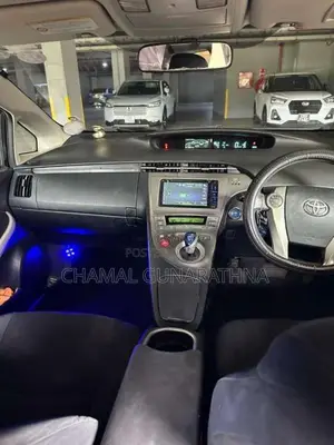 Toyota Prius 2012 Car (Used)
