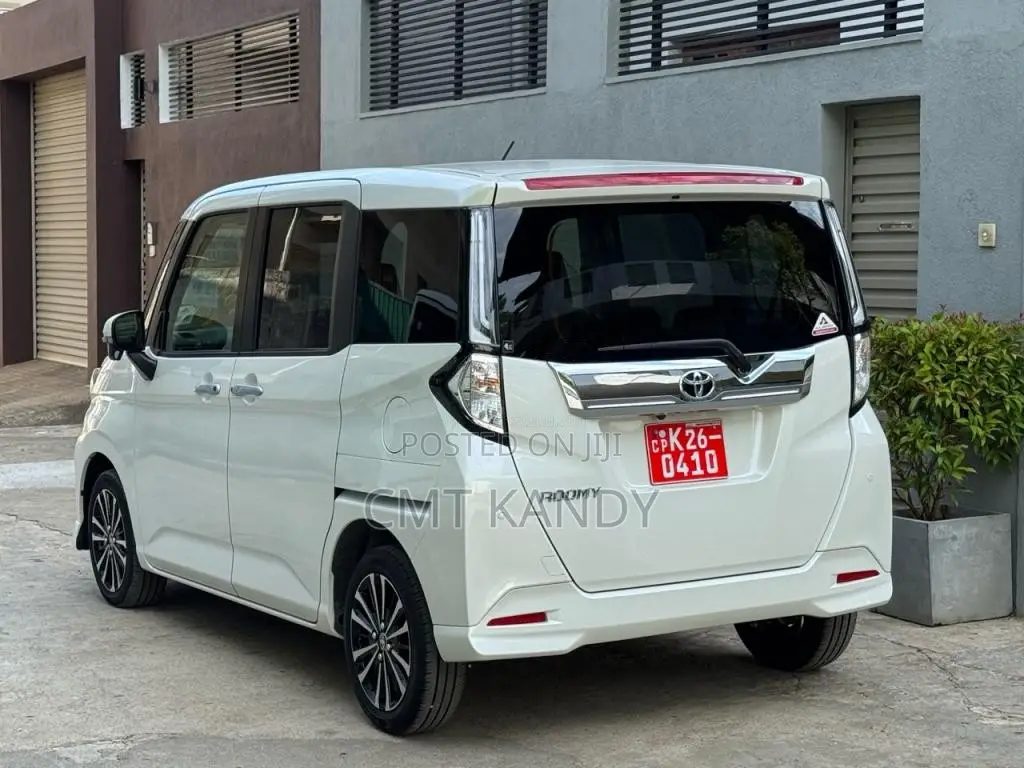Toyota Roomy Custom GT Turbo 2025 Car Unregistered (Recondition)