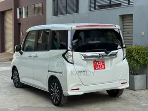 Toyota Roomy Custom GT Turbo 2025 Car Unregistered (Recondition)