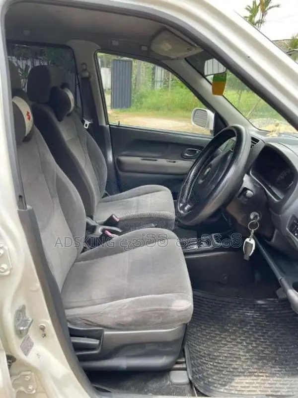 Suzuki Swift 2004 Car (Used)