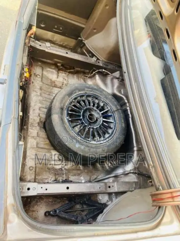 Mazda 323 1988 Car (Used)